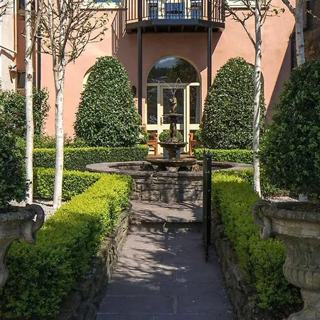 The Secret Garden * Kinsale